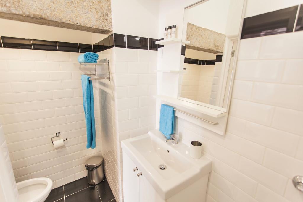 Lovelystay - Cosy Bairro Alto Duplex Lisboa Eksteriør bilde