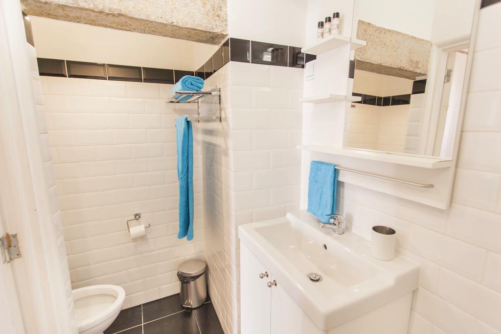 Lovelystay - Cosy Bairro Alto Duplex Lisboa Eksteriør bilde